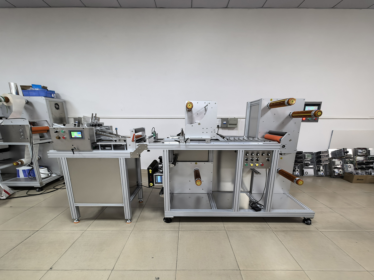 Labelled Function Machine Dual-Function Label Positioning Composite Machine